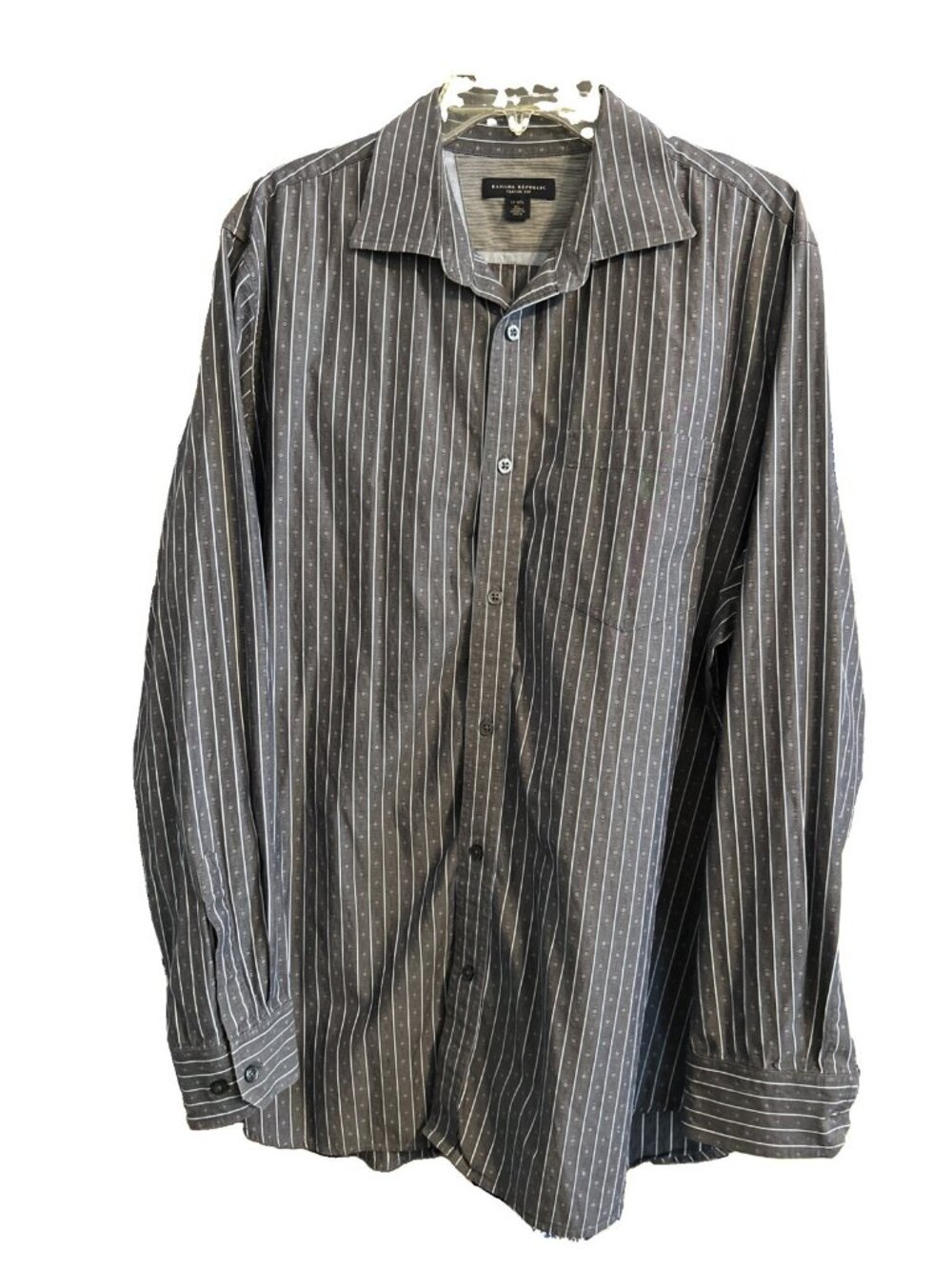 Banana Republic Men's XL 17-17 1/2 Gray Brown White Pinstripe Classic Fit Shirt